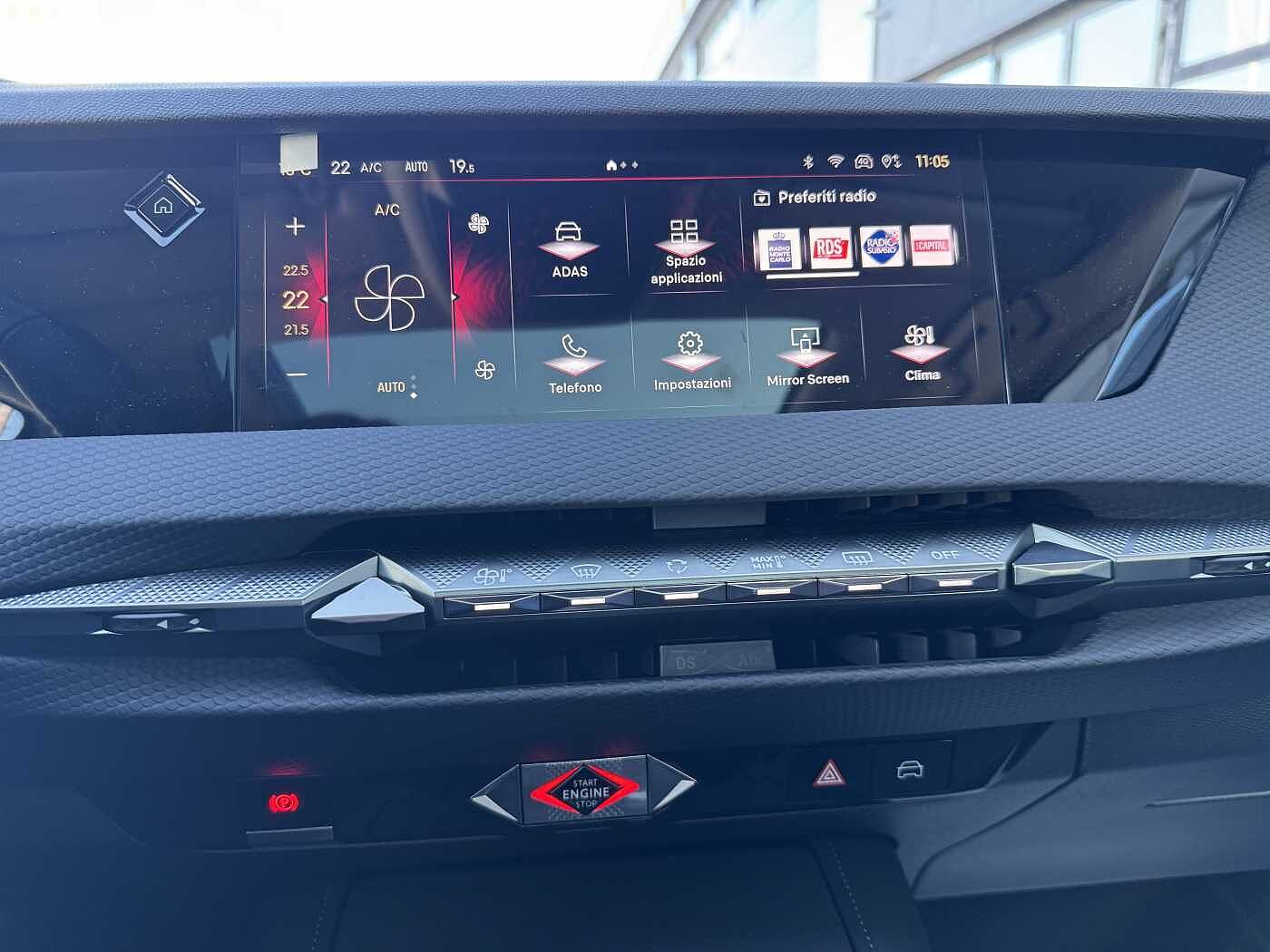 DS DS N 4 – DS Hybrid 145 Pallas  