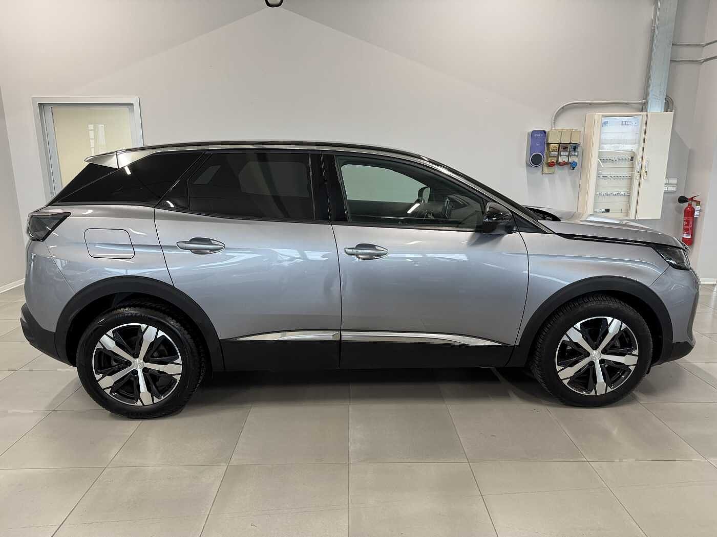 Peugeot 3008 – 1.5 BlueHDi 130 CV EAT8 Allure Pack  
