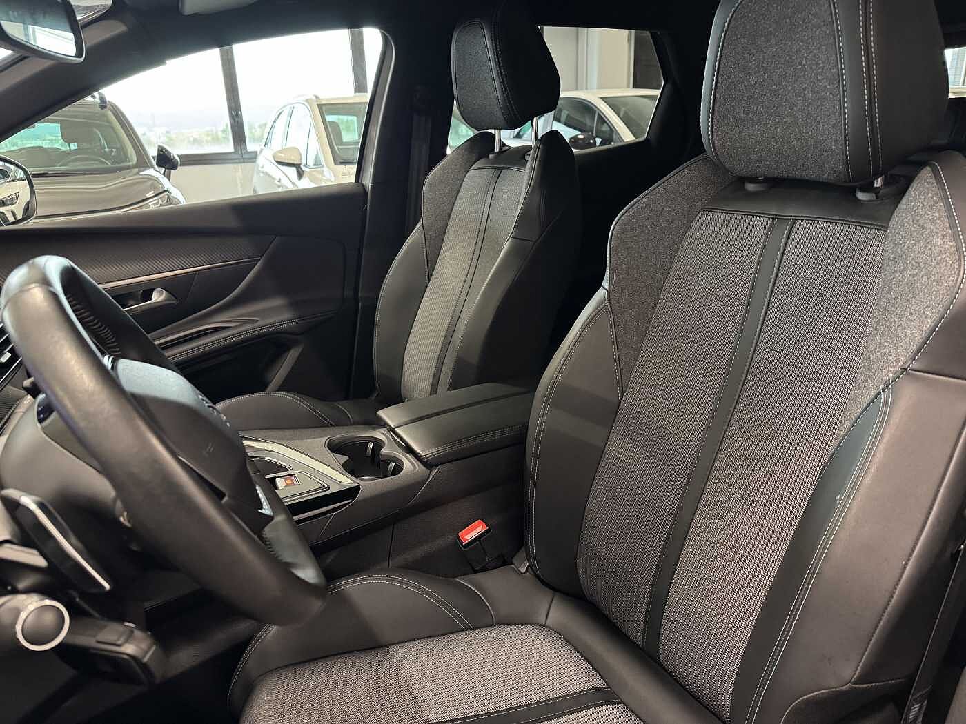 Peugeot 3008 – 1.5 BlueHDi 130 CV EAT8 Allure Pack  