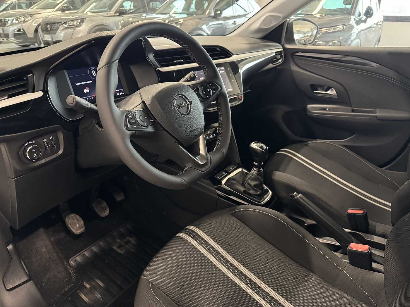 Opel Corsa – 1.2 100 CV Blitz Edition  