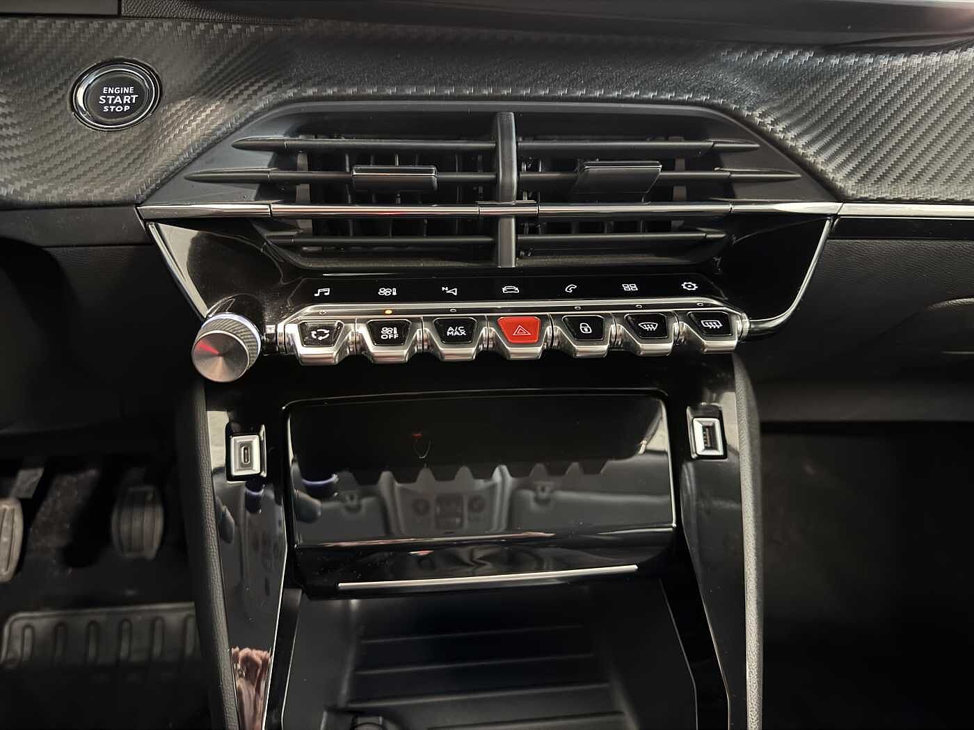 Peugeot 2008 – 1.2 PureTech 130 CV Allure  