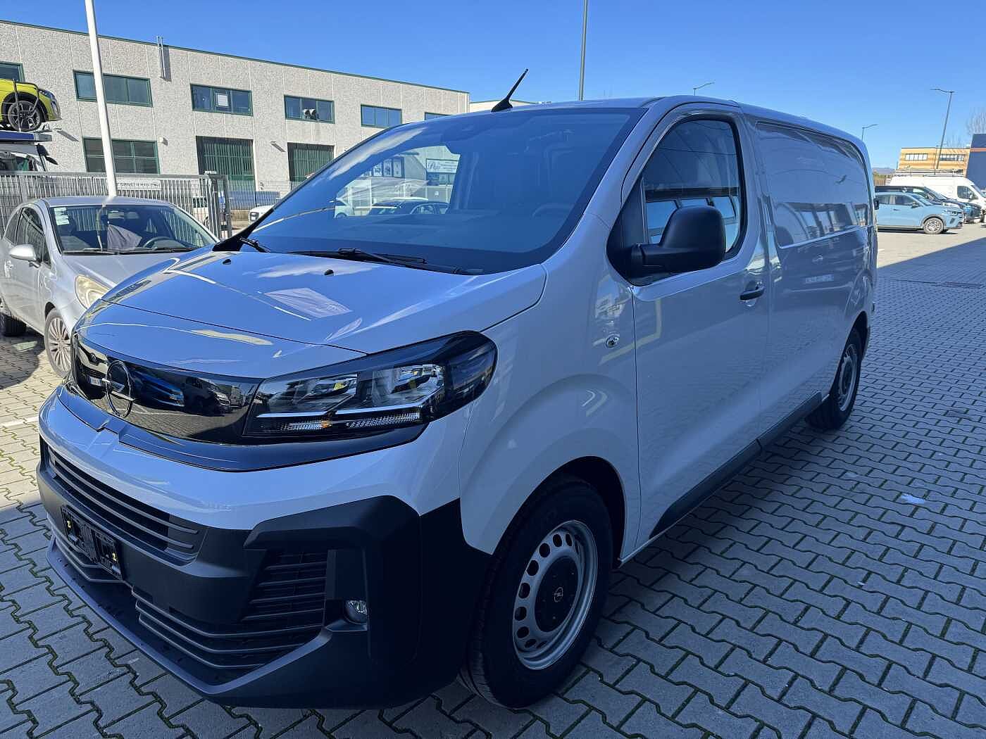 Opel Vivaro – 1.5 Diesel 120 CV PL-TN M  