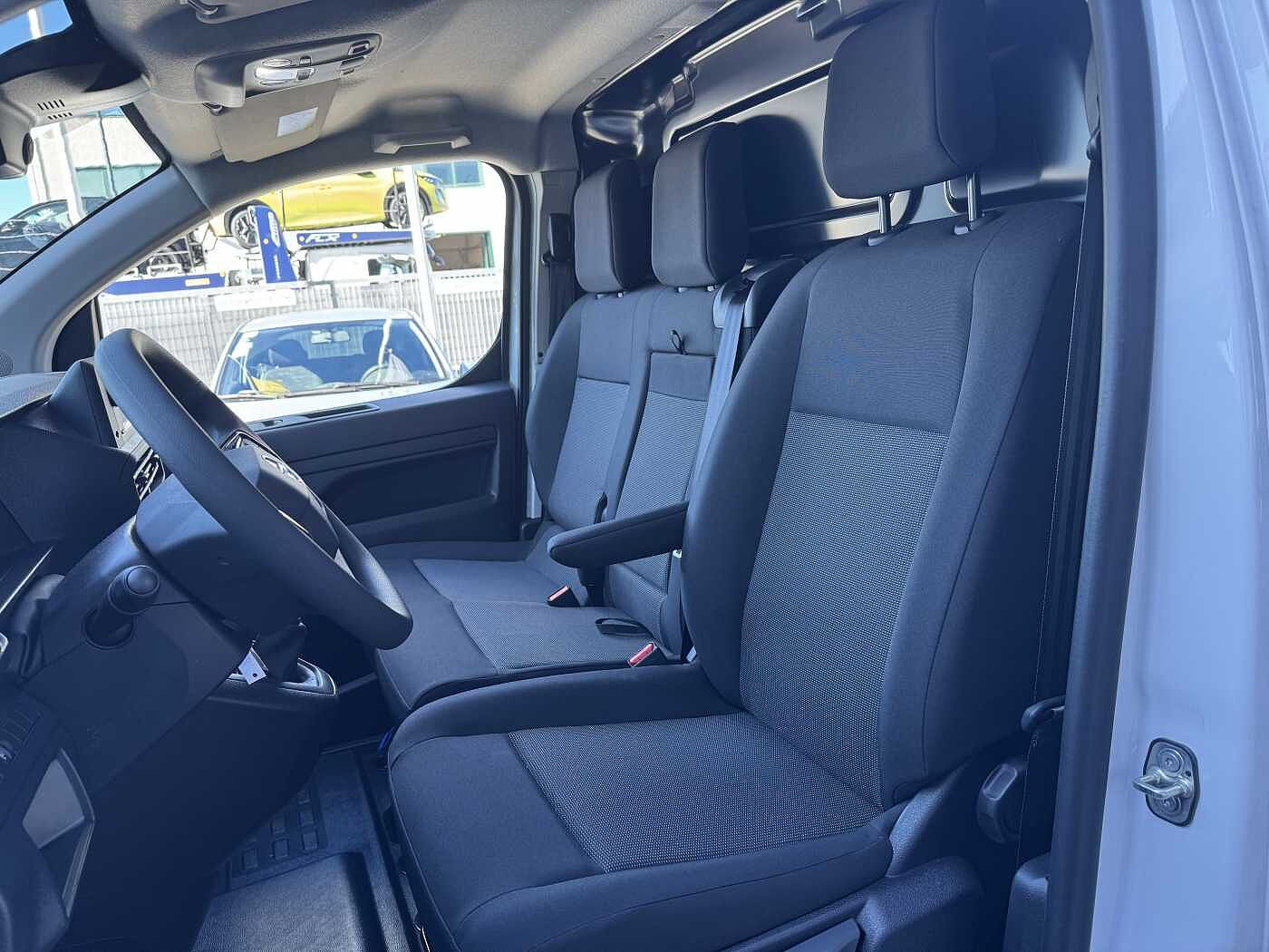 Opel Vivaro – 1.5 Diesel 120 CV PL-TN M  