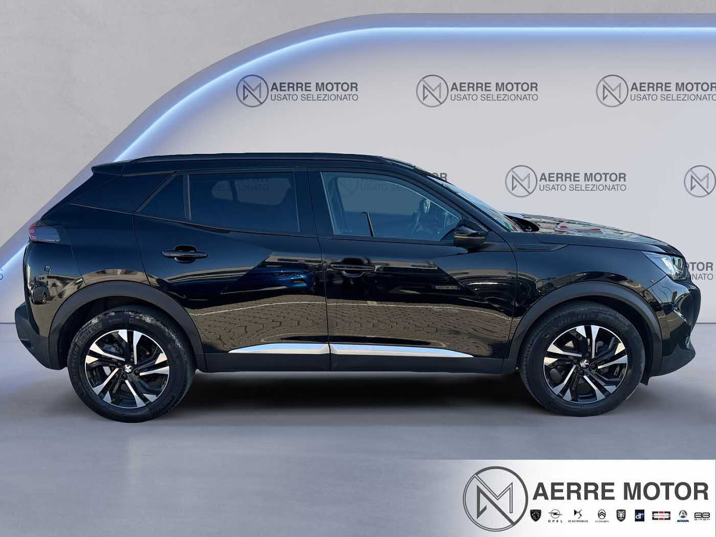 Peugeot 2008 – 1.2 PureTech 130 CV ALLURE  