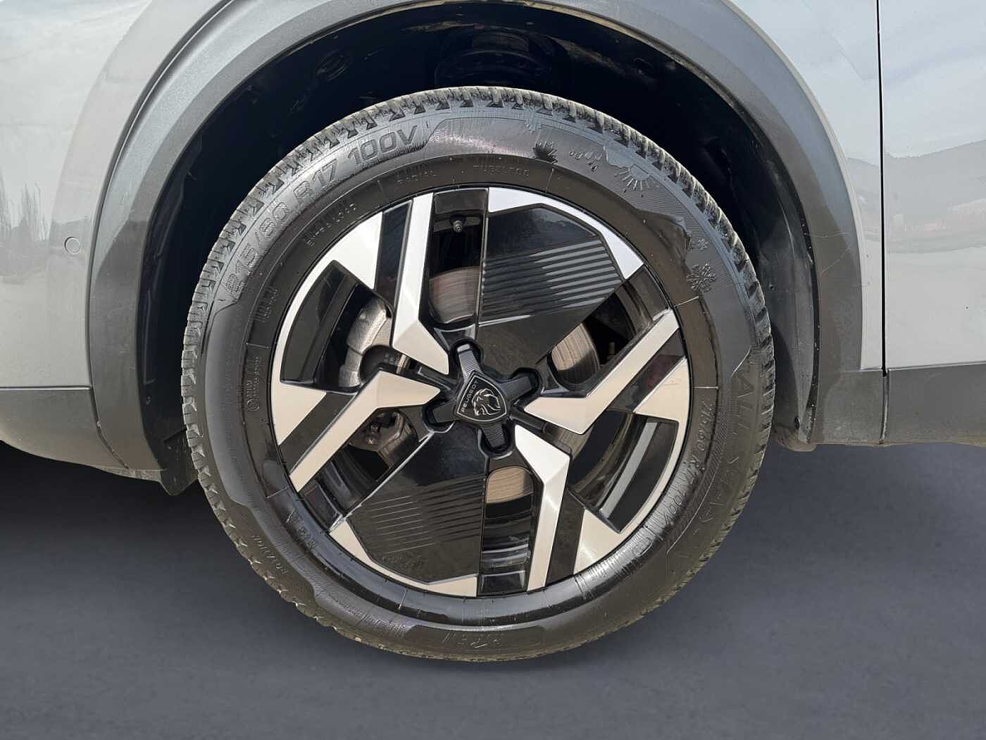 Peugeot 2008 – Hybrid 136 e-DCS6 GT + TETTO  