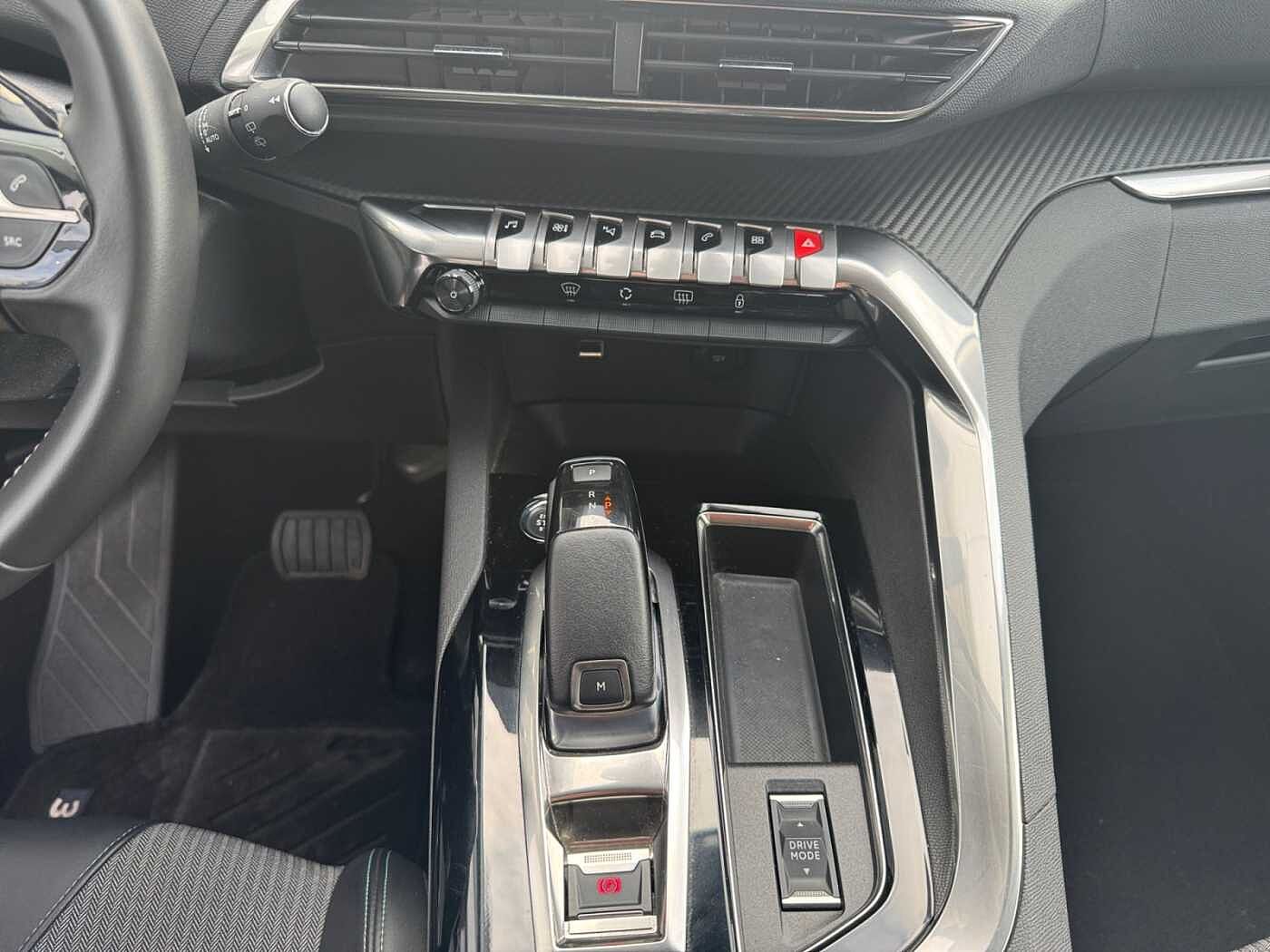 Peugeot 3008 – 1.5 BlueHDi 130 CV EAT8 Allure Pack  