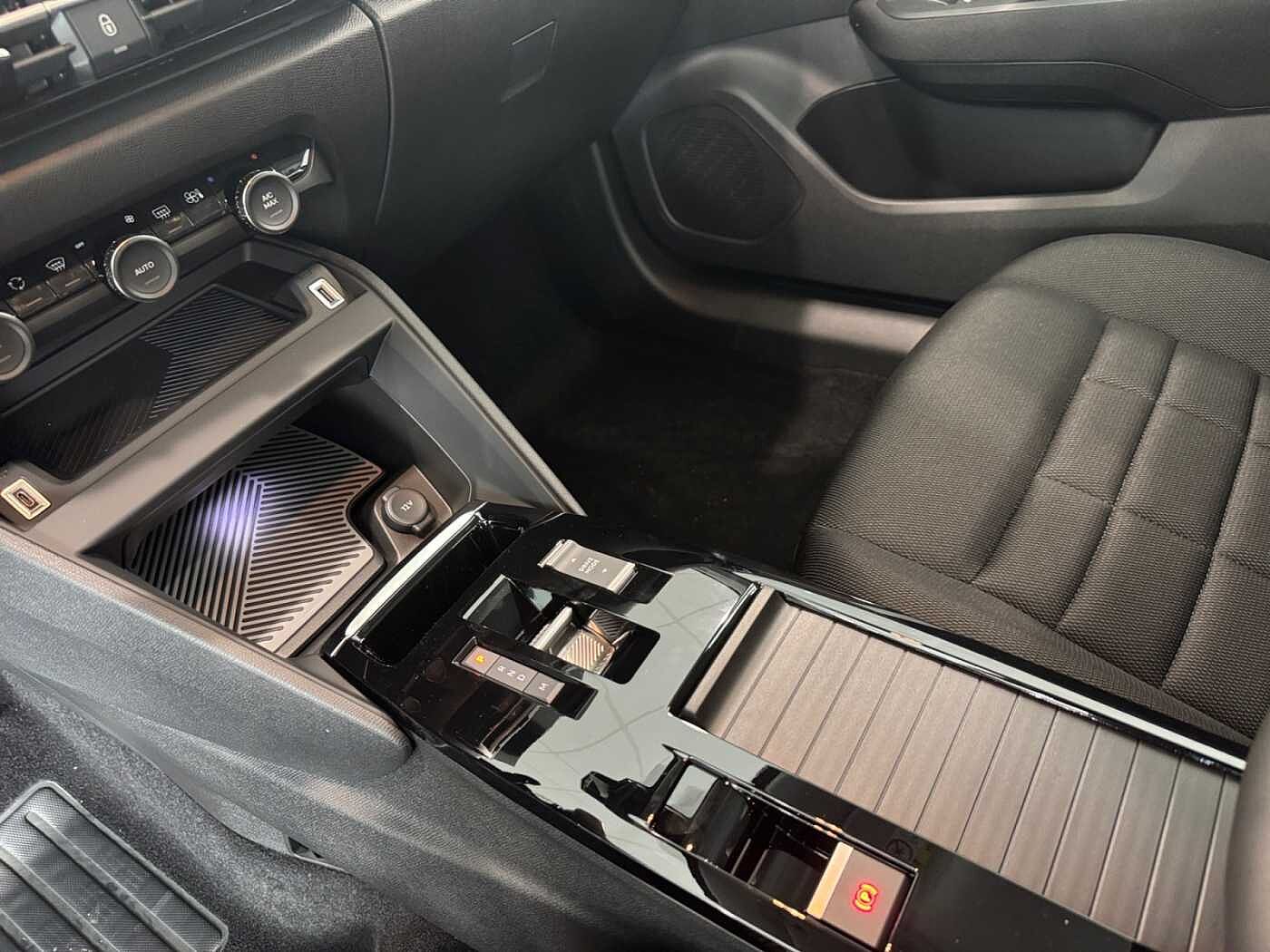 Citroen C4 – Hybrid 145 e-DCS6 PLUS  