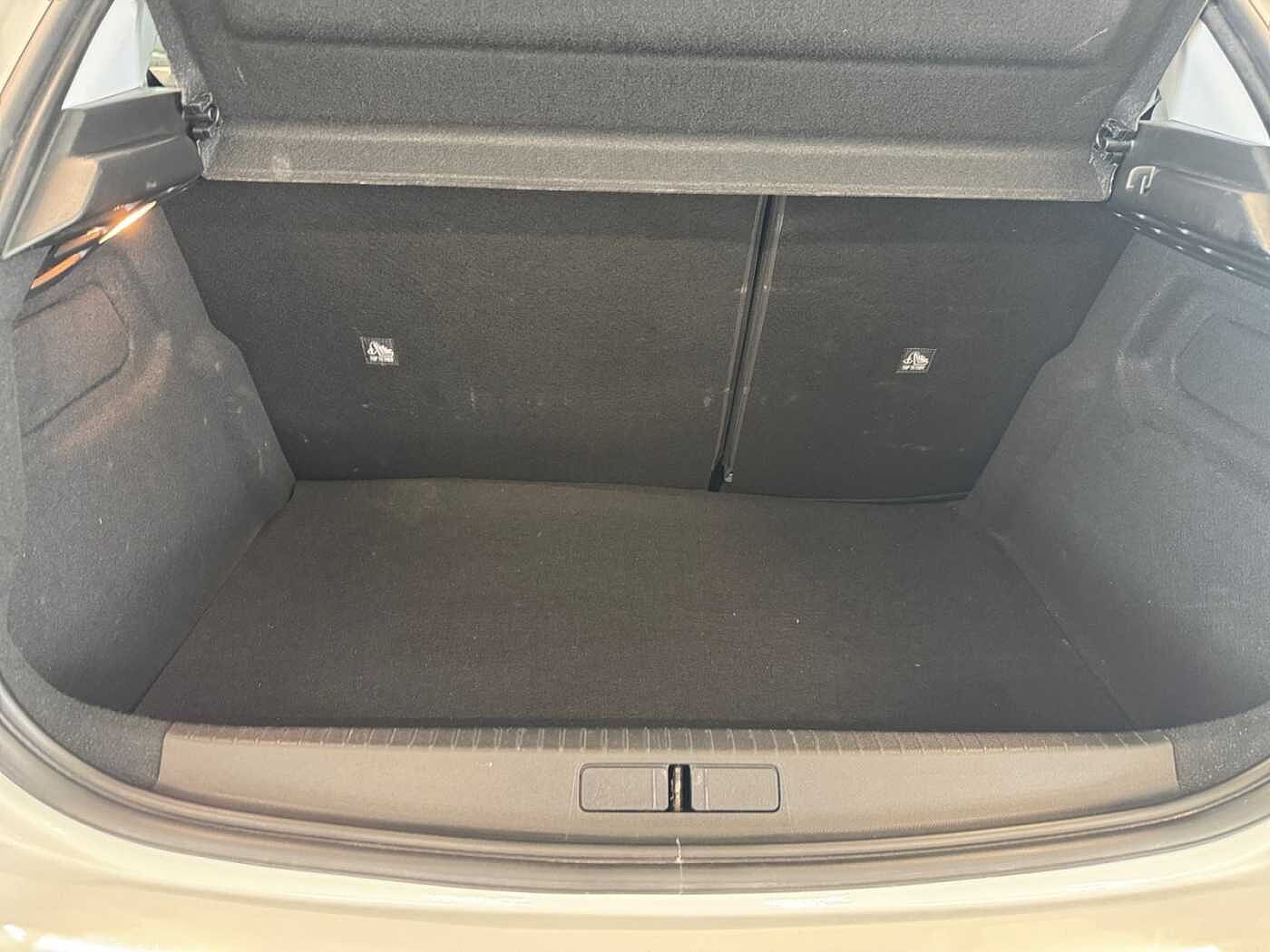 Opel Corsa – 1.2 Edition  