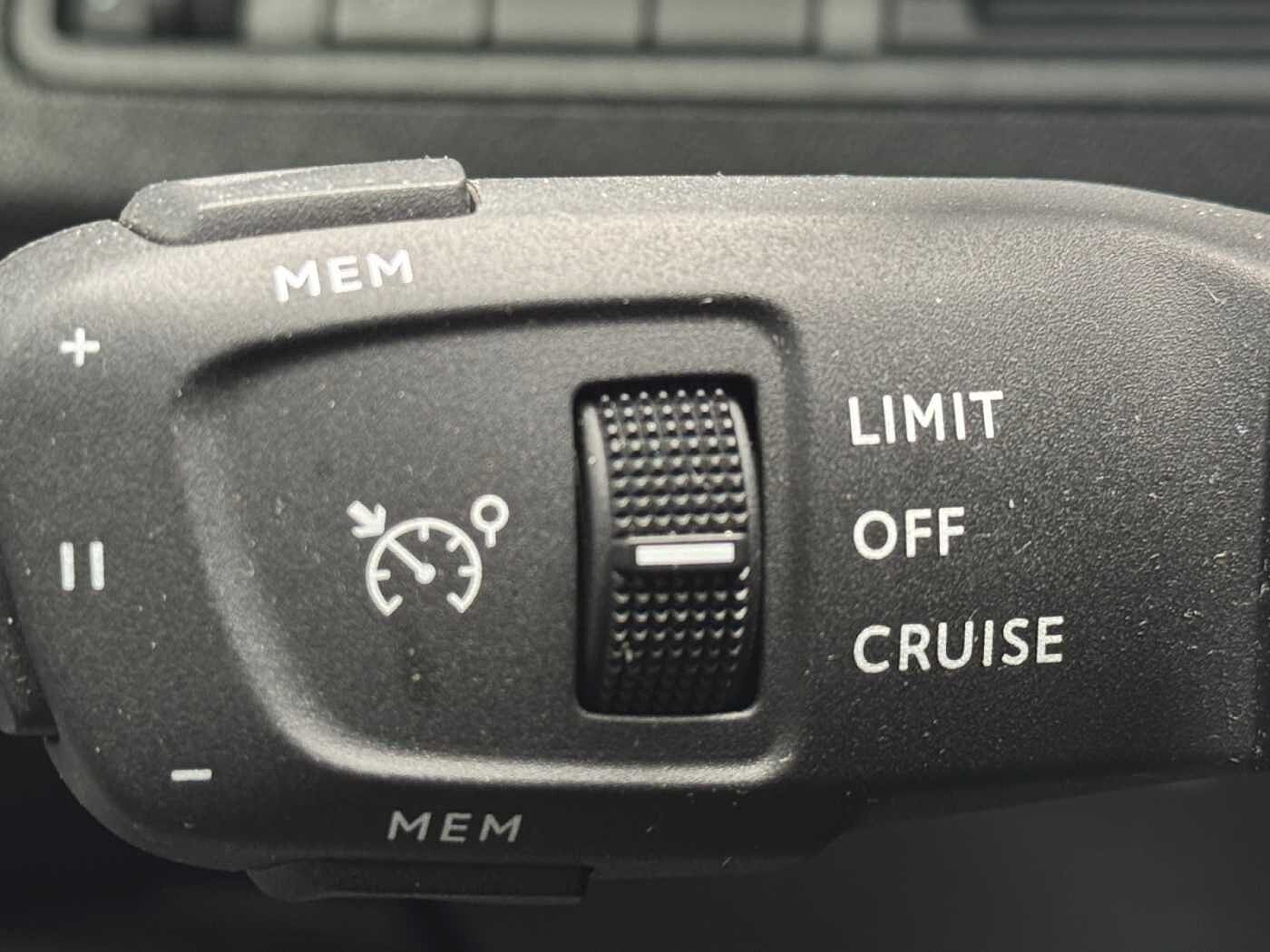 Peugeot 3008 – 1.5 BlueHDi 130 CV EAT8 Allure Pack  