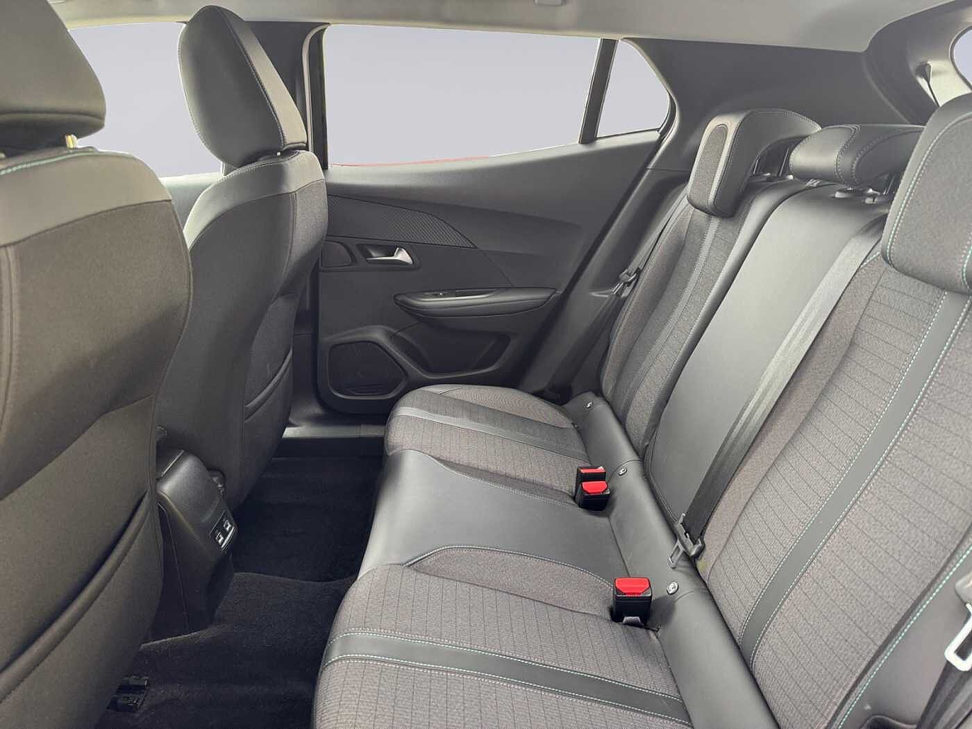 Peugeot 2008 – 1.2 PureTech 130 CV  EAT8 Allure Pack  