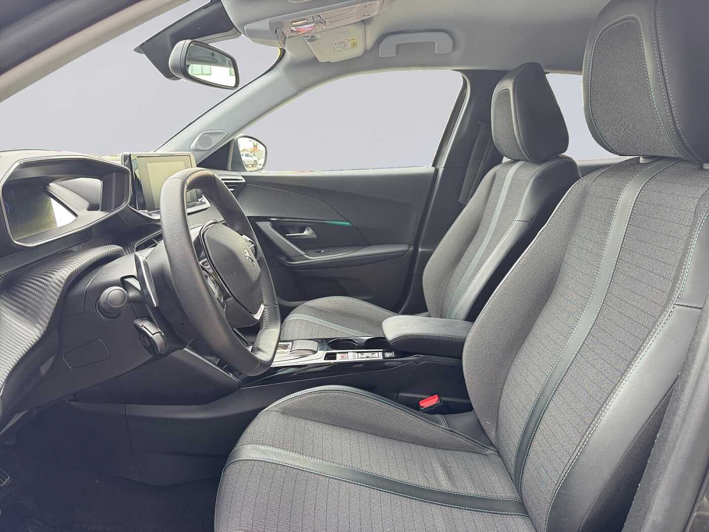 Peugeot 2008 – 1.2 PureTech 130 CV  EAT8 Allure Pack  