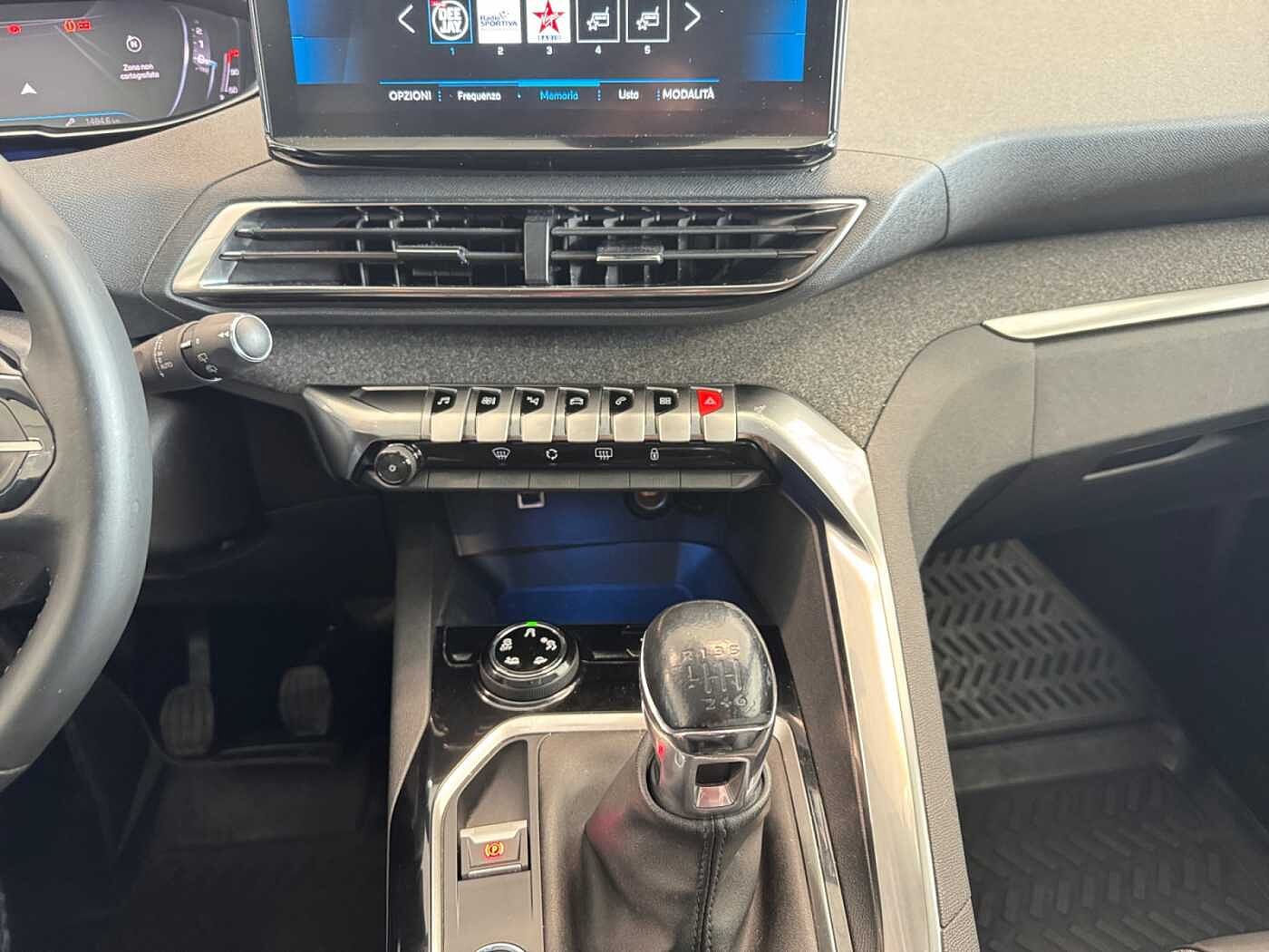 Peugeot 3008 – 1.2 PureTech Turbo 130 CV Allure  