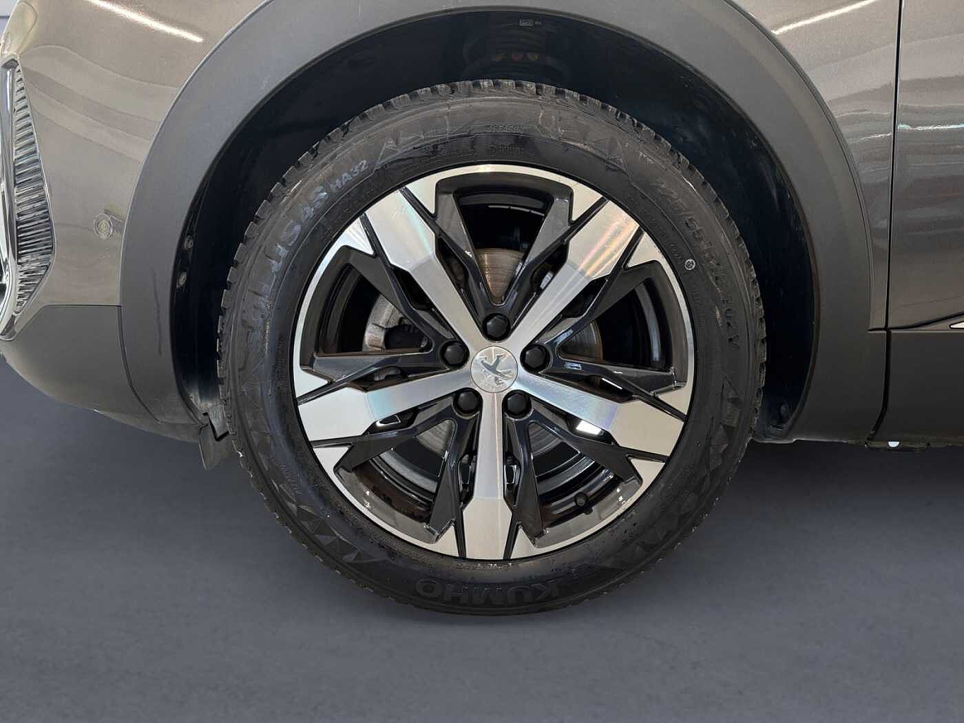 Peugeot 3008 – 1.2 PureTech Turbo 130 CV Allure  