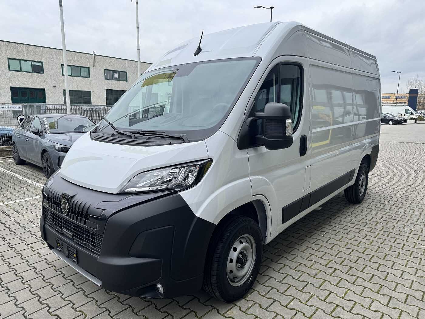 Peugeot Boxer – 33 2.2 BlueHDi 140 CV PM-TM  
