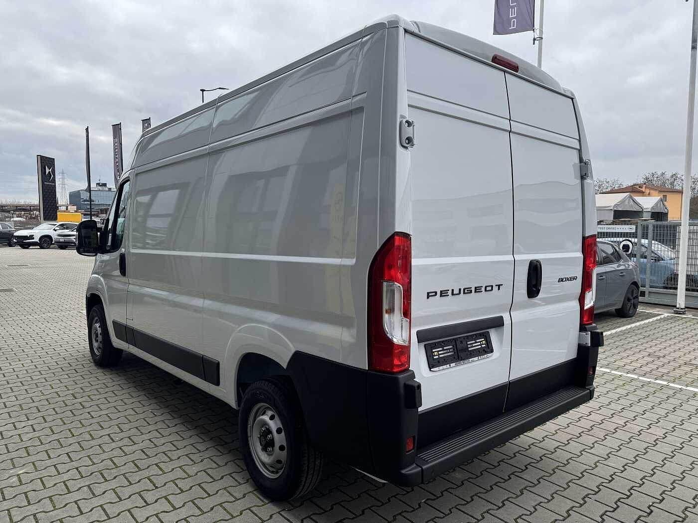 Peugeot Boxer – 33 2.2 BlueHDi 140 CV PM-TM  