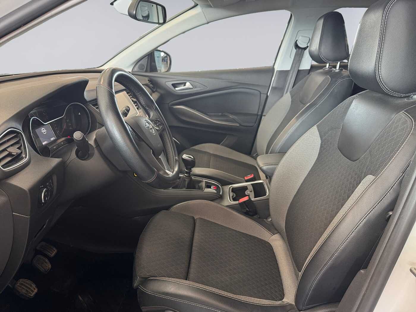 Opel Grandland – X 1.5 diesel Ecotec  Innovation  