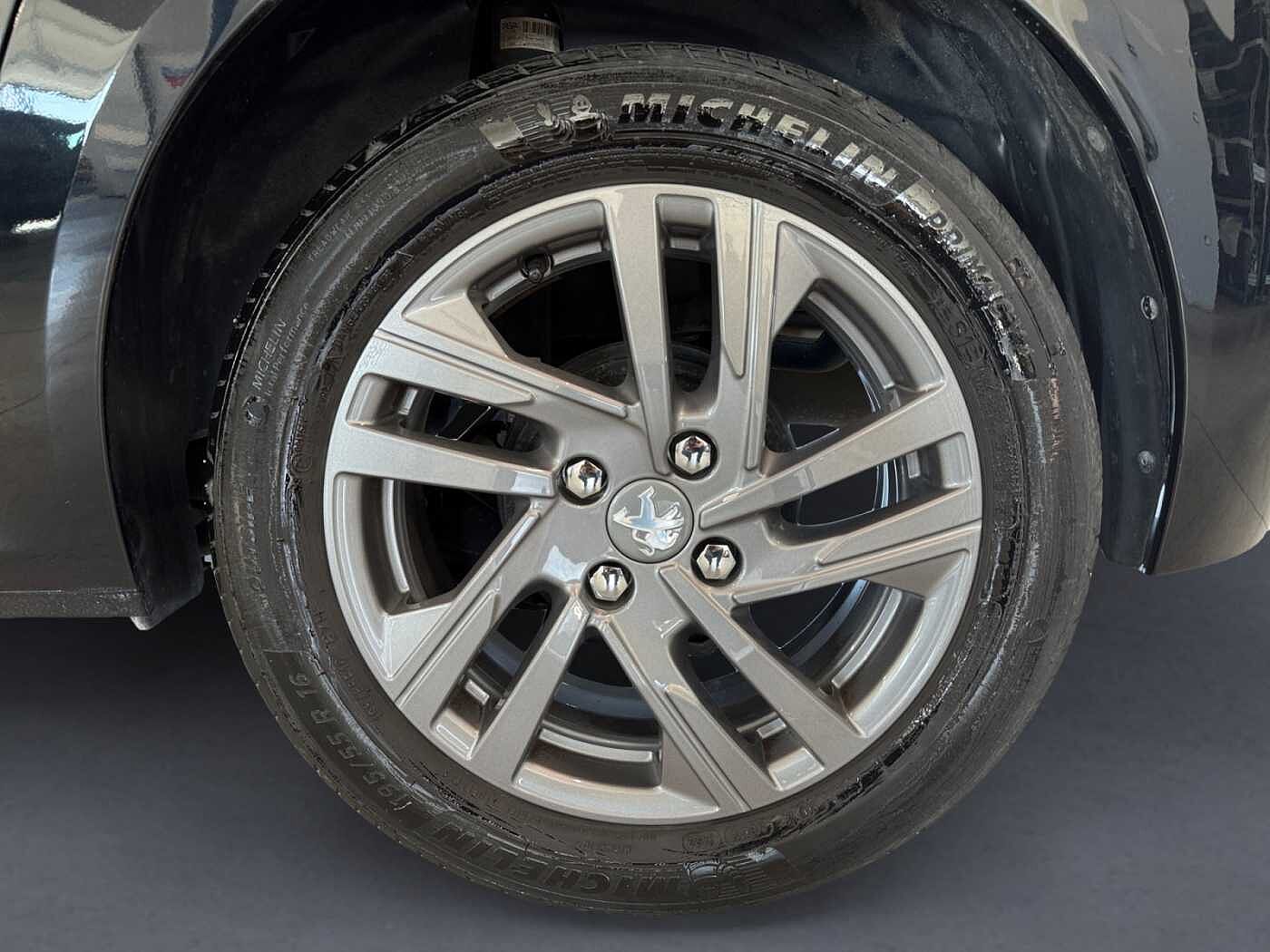 Peugeot 208 – 1.2 PureTech 75 CV Active Pack  
