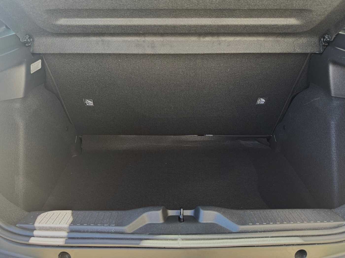 Citroen C3 – 1.2  100 CV You  