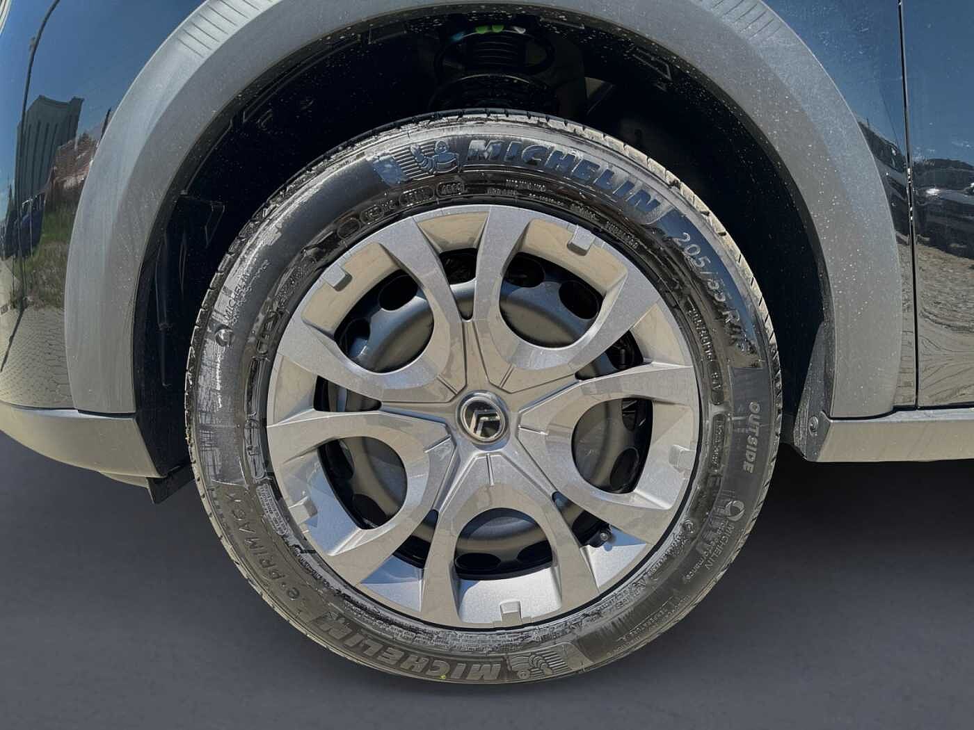 Citroen C3 – 1.2  100 CV You  