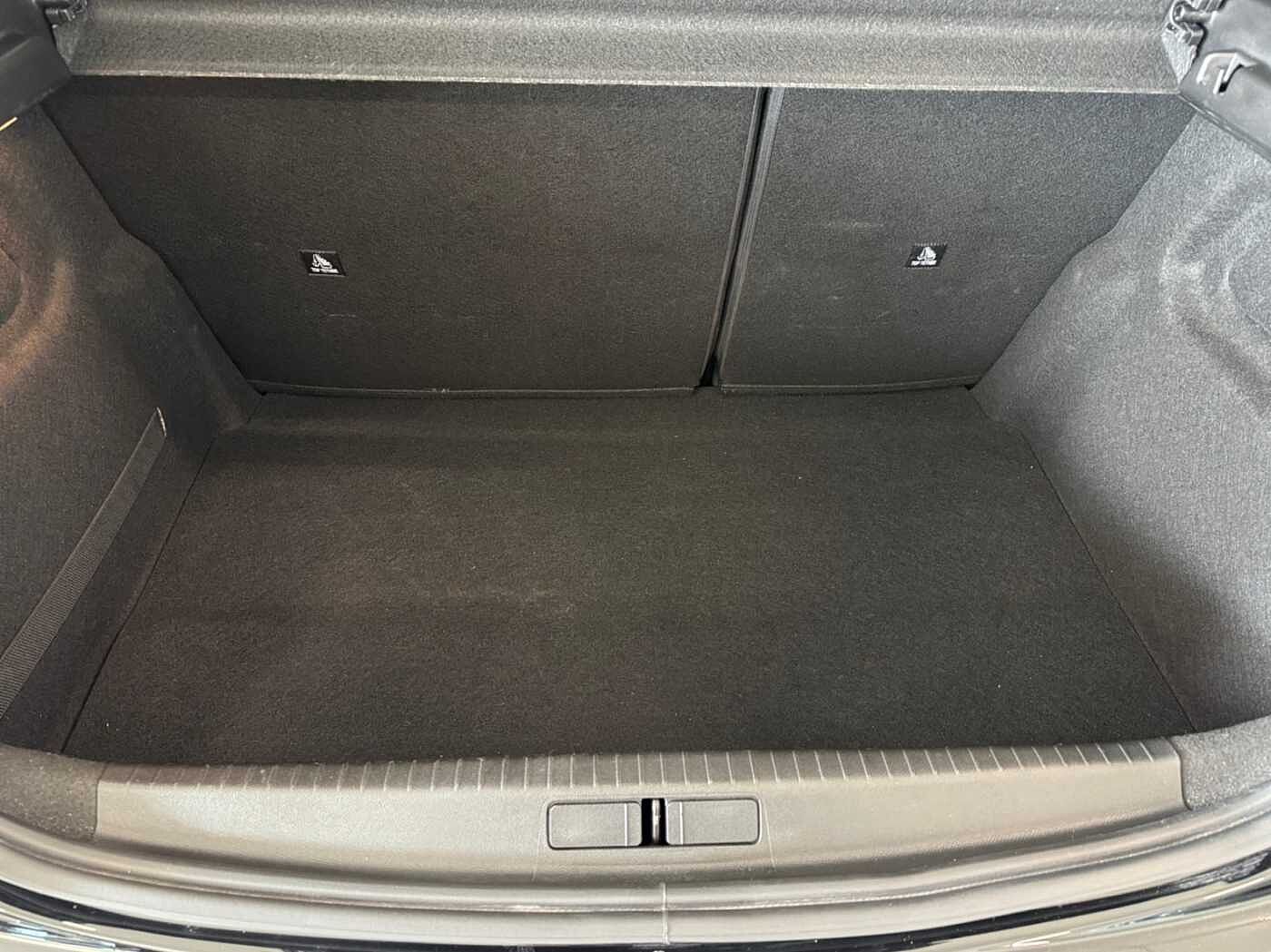 Peugeot 208 – 1.2 PureTech 130 CV  EAT8 GT  