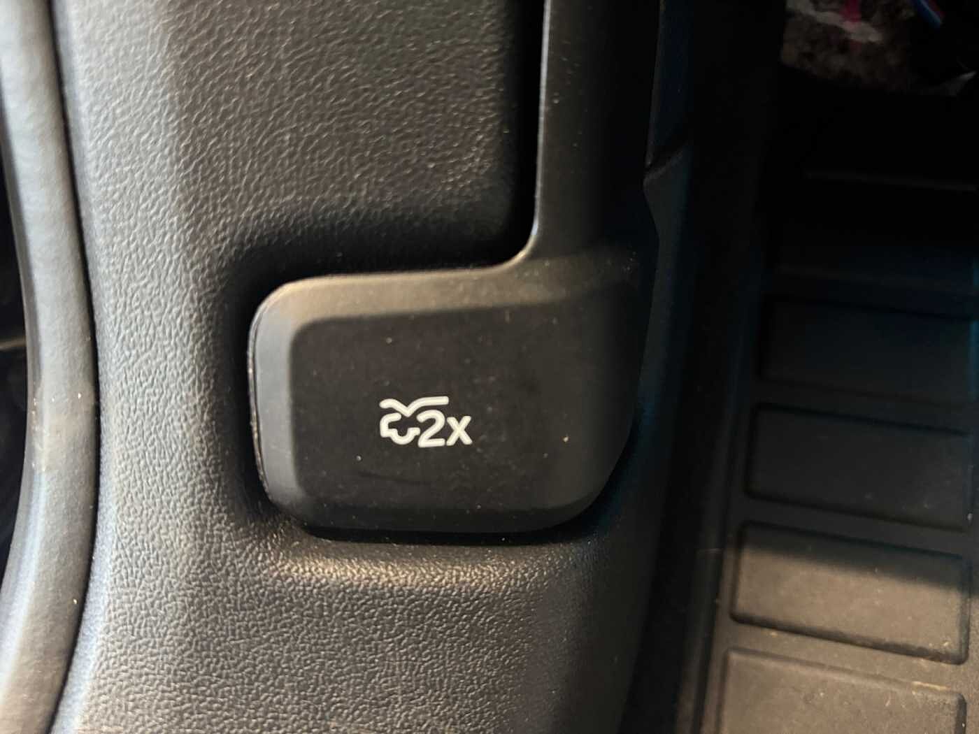 Ford Kuga – 1.5 EcoBoost 150 CV 2WD ST-Line  