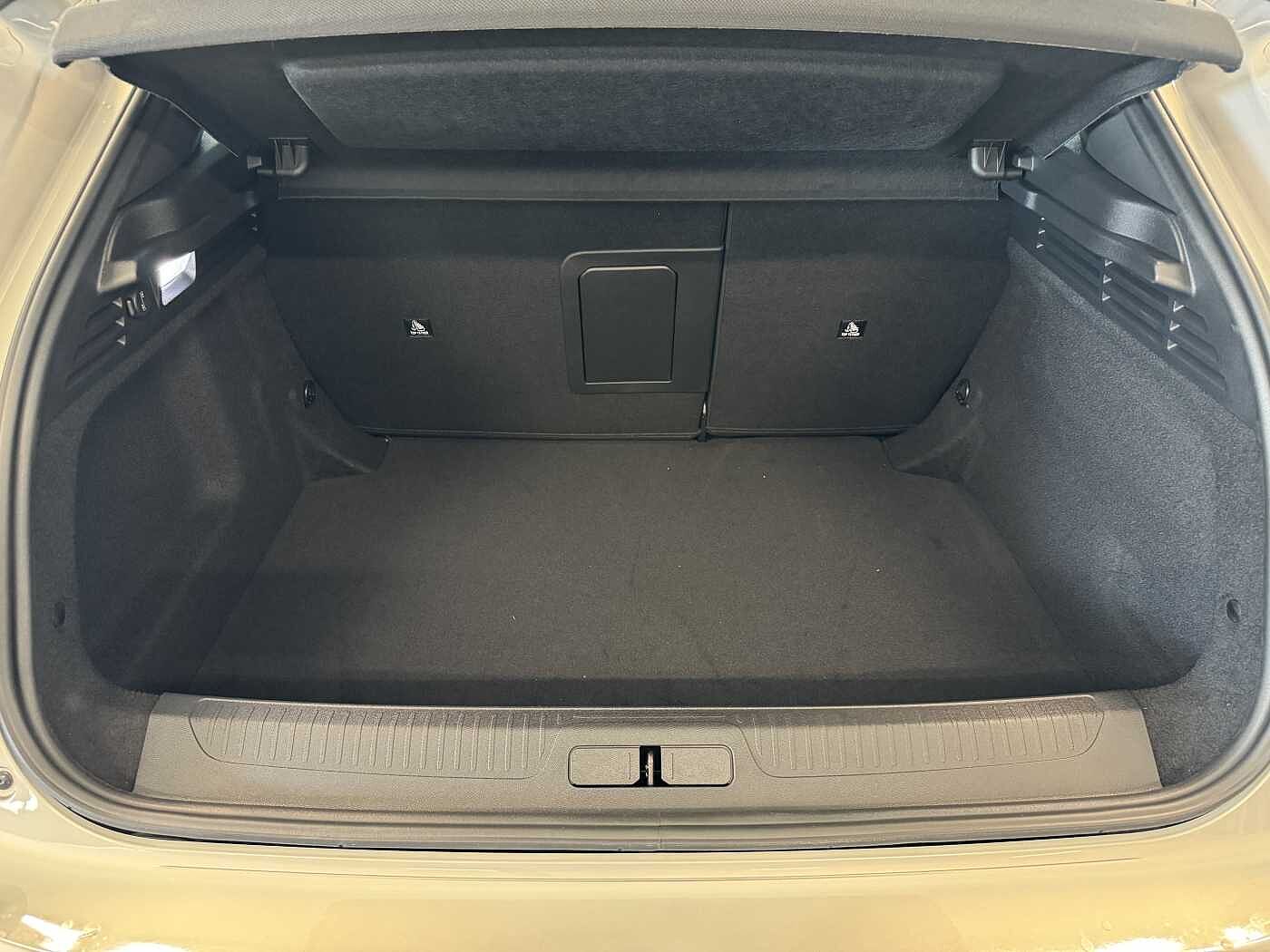 DS DS N 4 – DS Hybrid 145 Performance Line  
