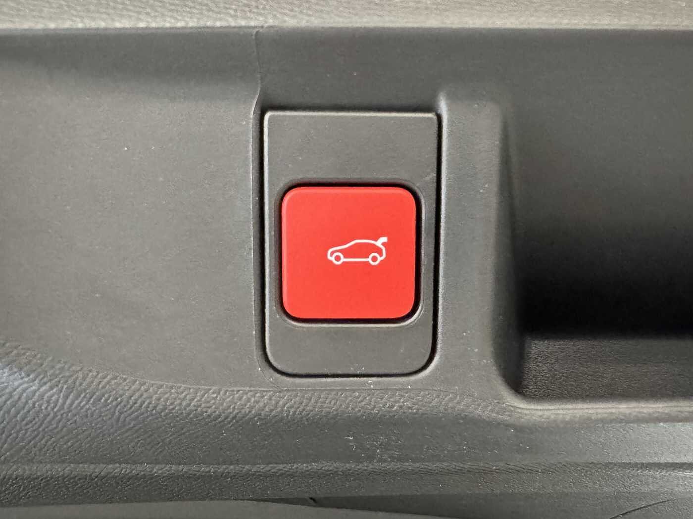 DS DS N 4 – DS Hybrid 145 Performance Line  