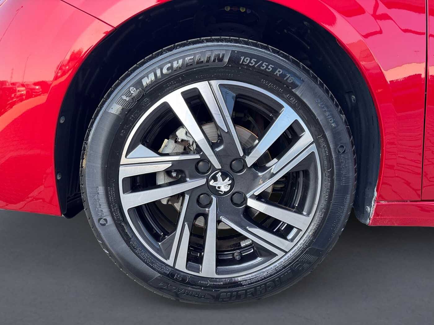Peugeot 208 – 1.2 PureTech 75 CV Allure  