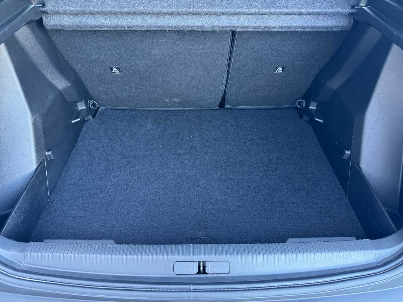 Peugeot 2008 –  
