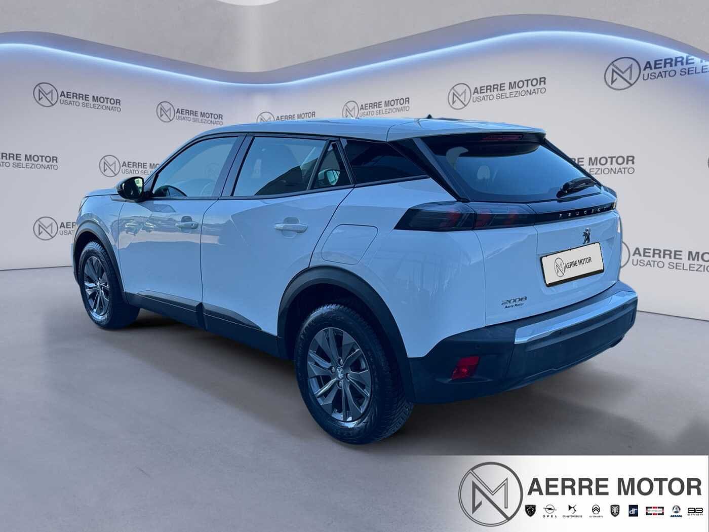 Peugeot 2008 –  
