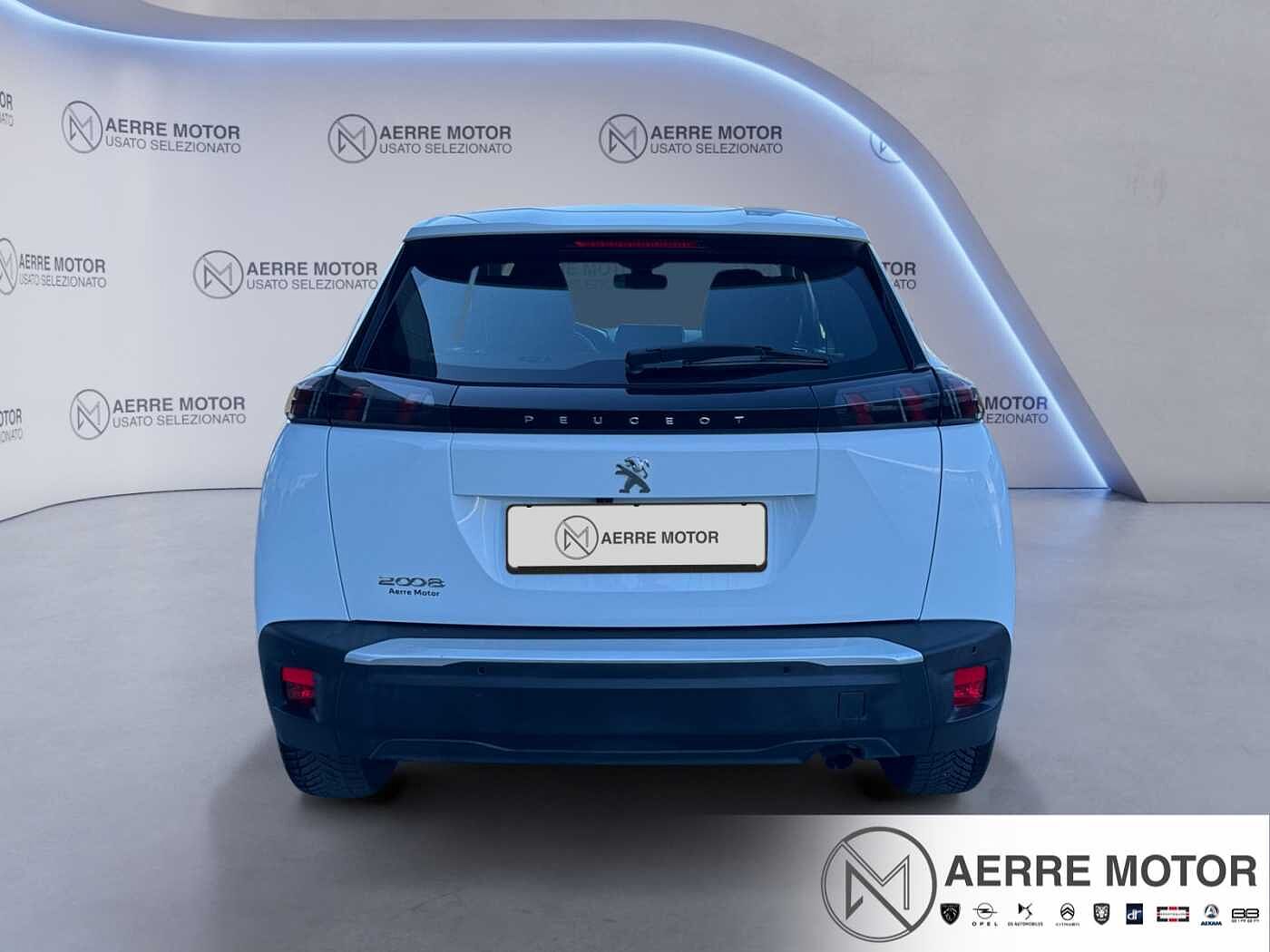 Peugeot 2008 –  