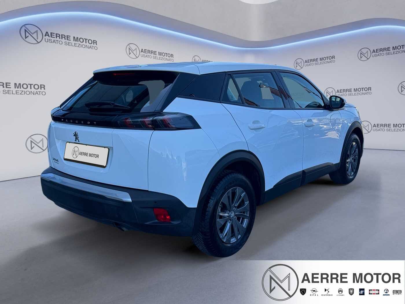Peugeot 2008 –  