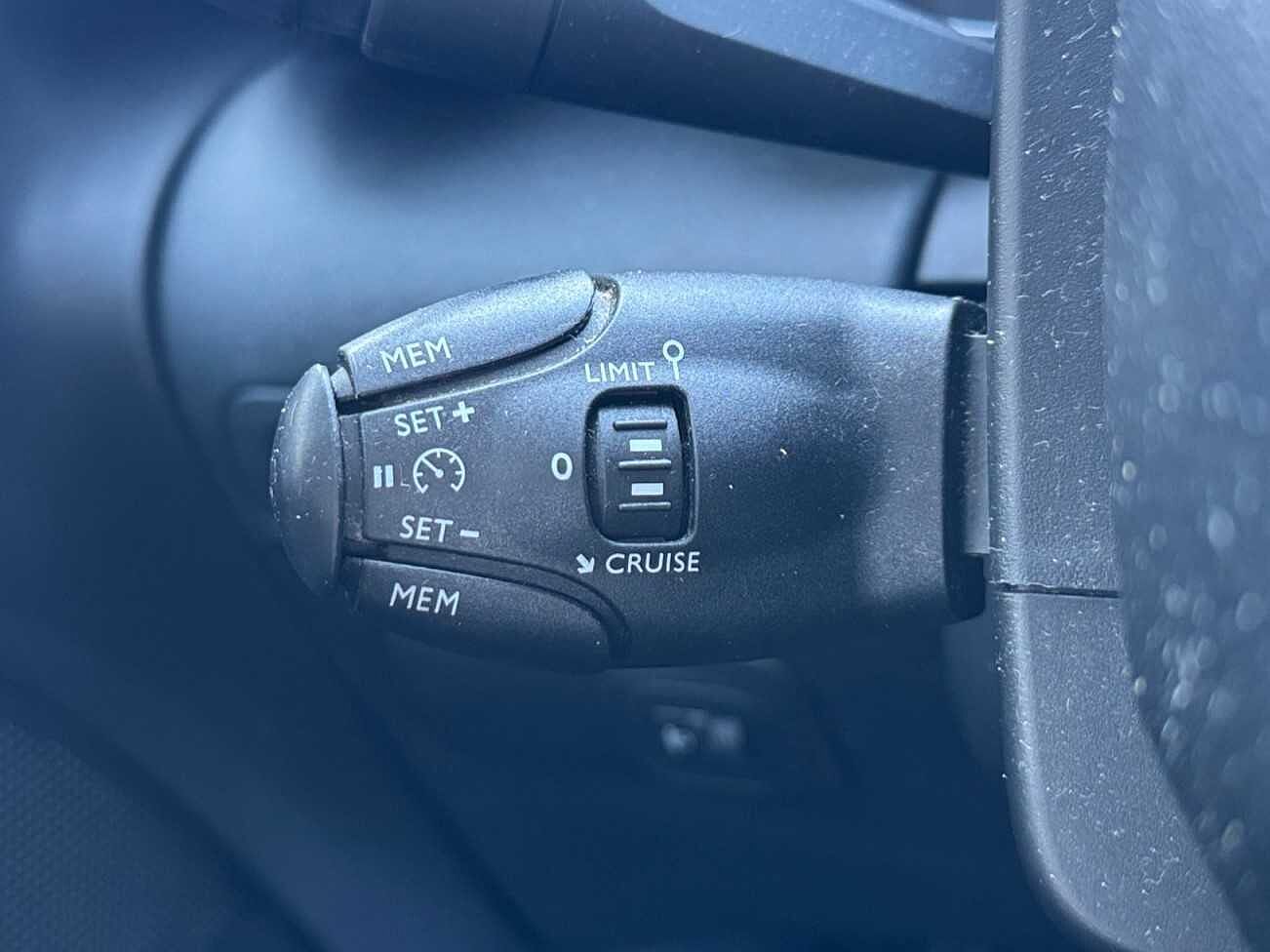 Citroen C3 Aircross – PureTech 82 Feel  