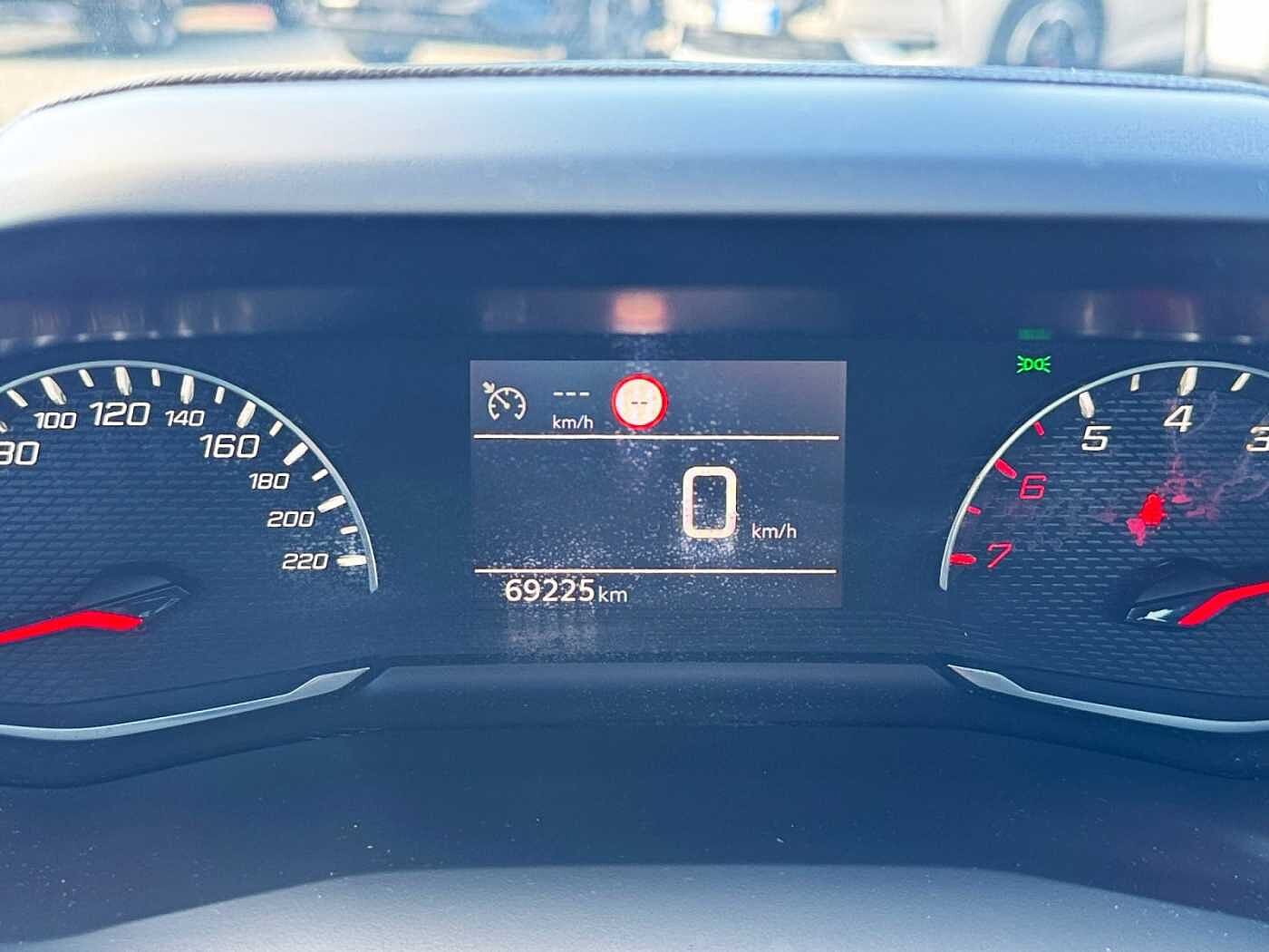 Peugeot 208 – 1.2 PureTech 75 CV Active Pack  