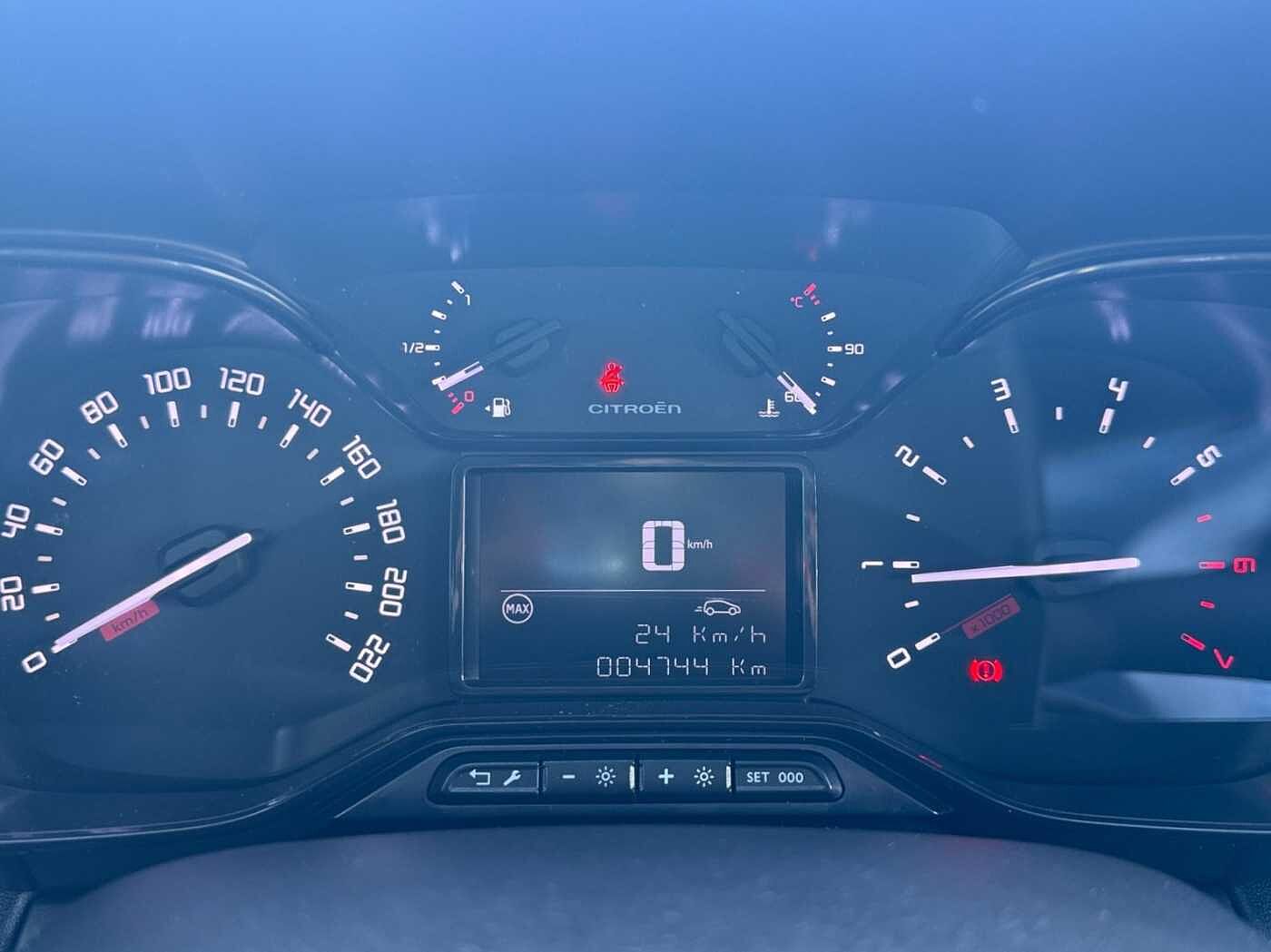 Citroen C3 Aircross – 1.2 PureTech 110 CV You 4.700 KM !!  