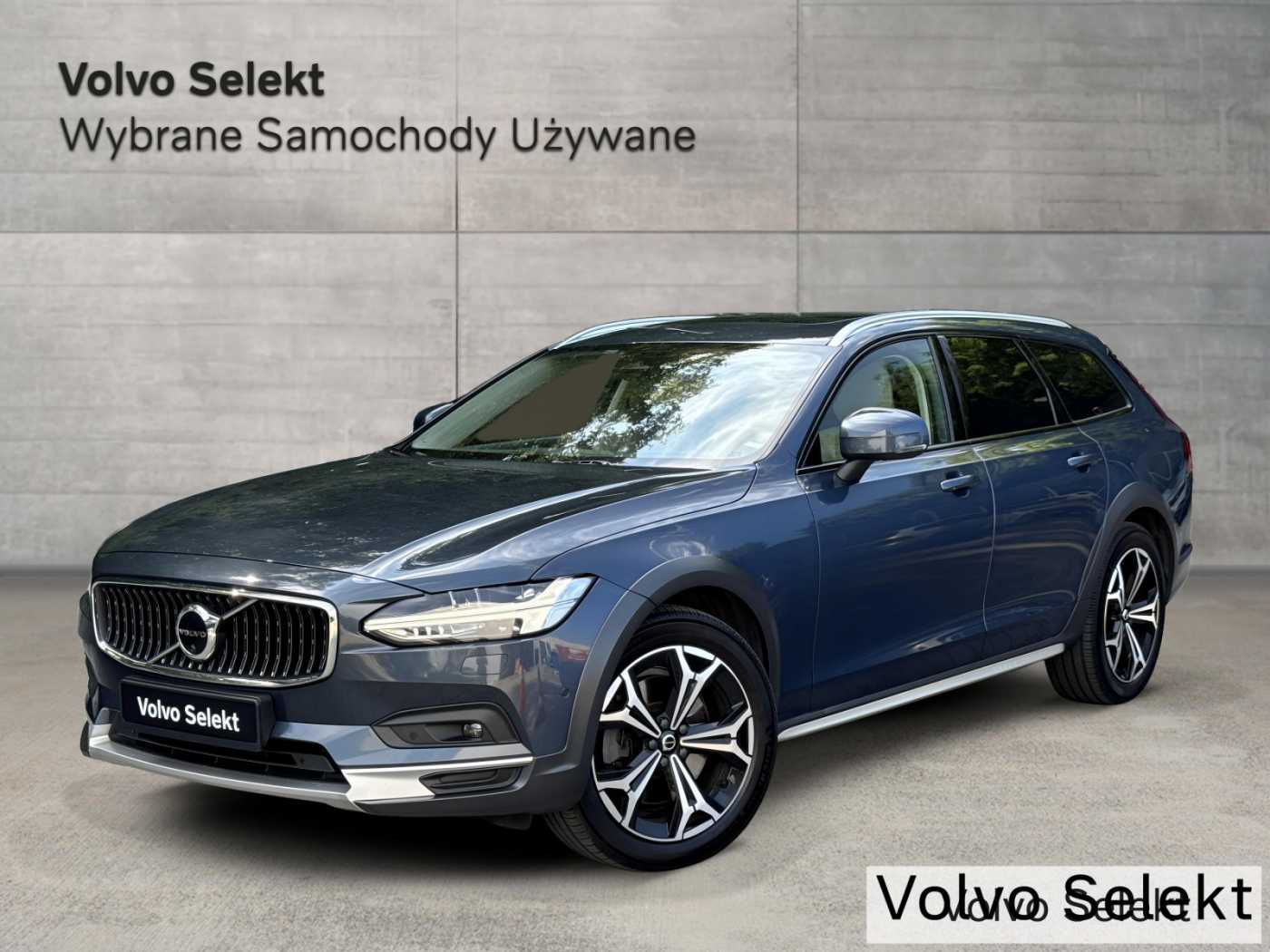 Volvo V90 Cross Country