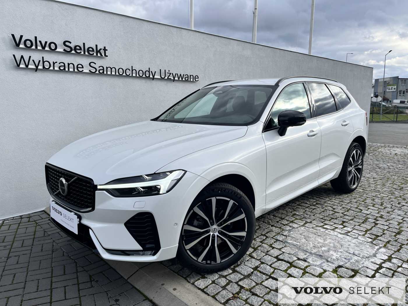 Volvo XC60 2025