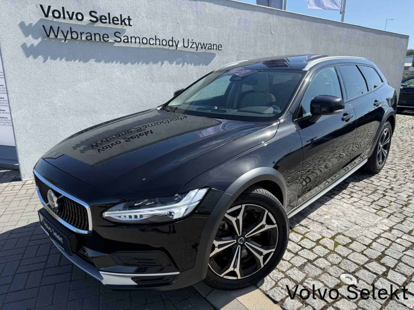Volvo V90 Cross Country