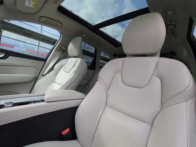 Volvo XC60 – Bild 16