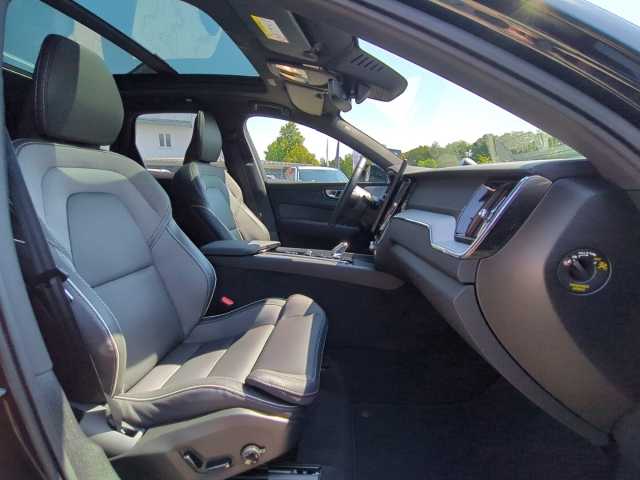 Volvo XC60 – Bild 13