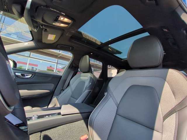 Volvo XC60 – Bild 17