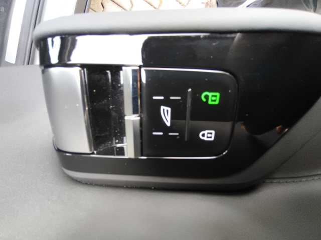 Volvo EX90 – Bild 11