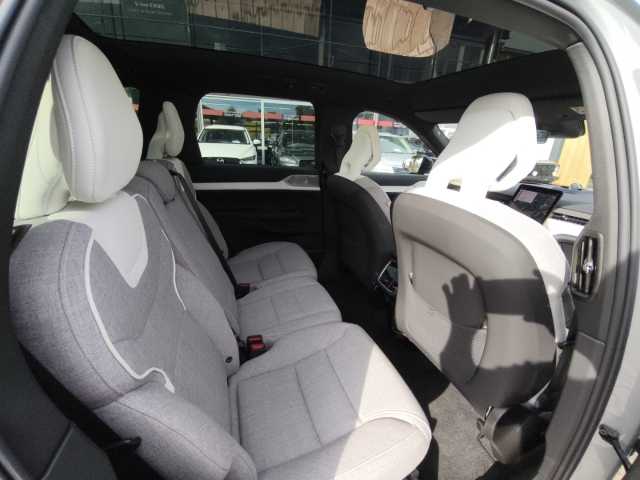 Volvo EX90 – Bild 17