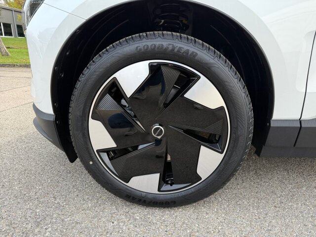 Volvo EX30 – Bild 7