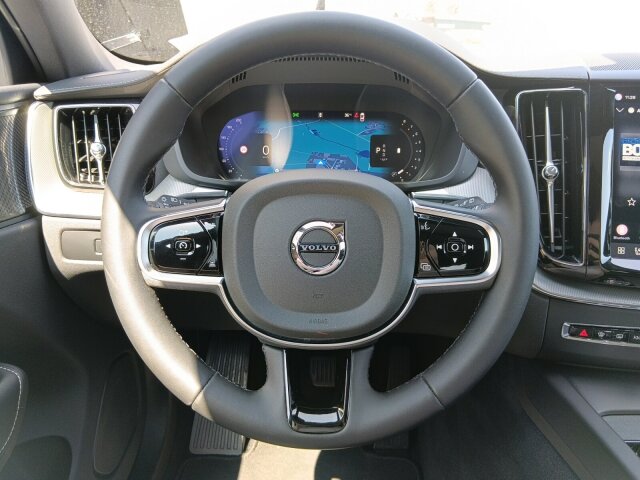 Volvo XC60 – Bild 13