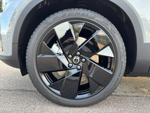 Volvo EX40 – Bild 7