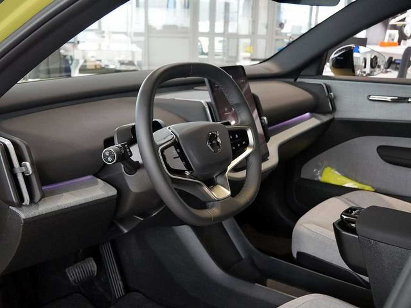 Volvo EX30 – Bild 12