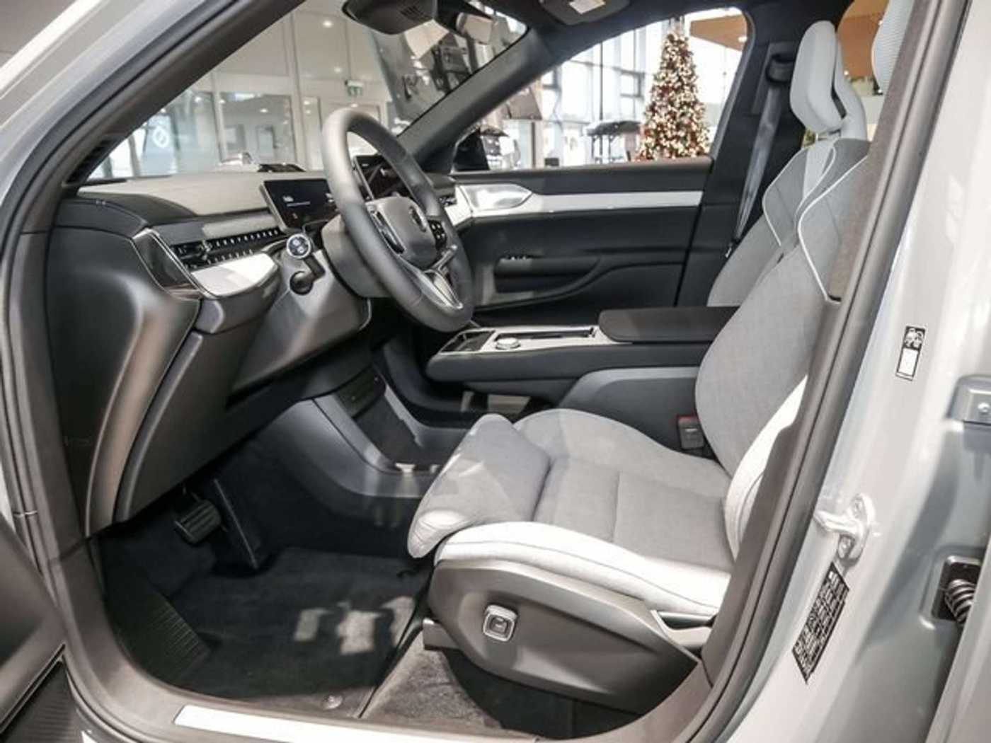Volvo EX90 – Bild 16
