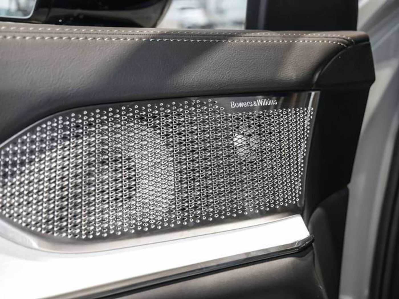 Volvo EX90 – Bild 17