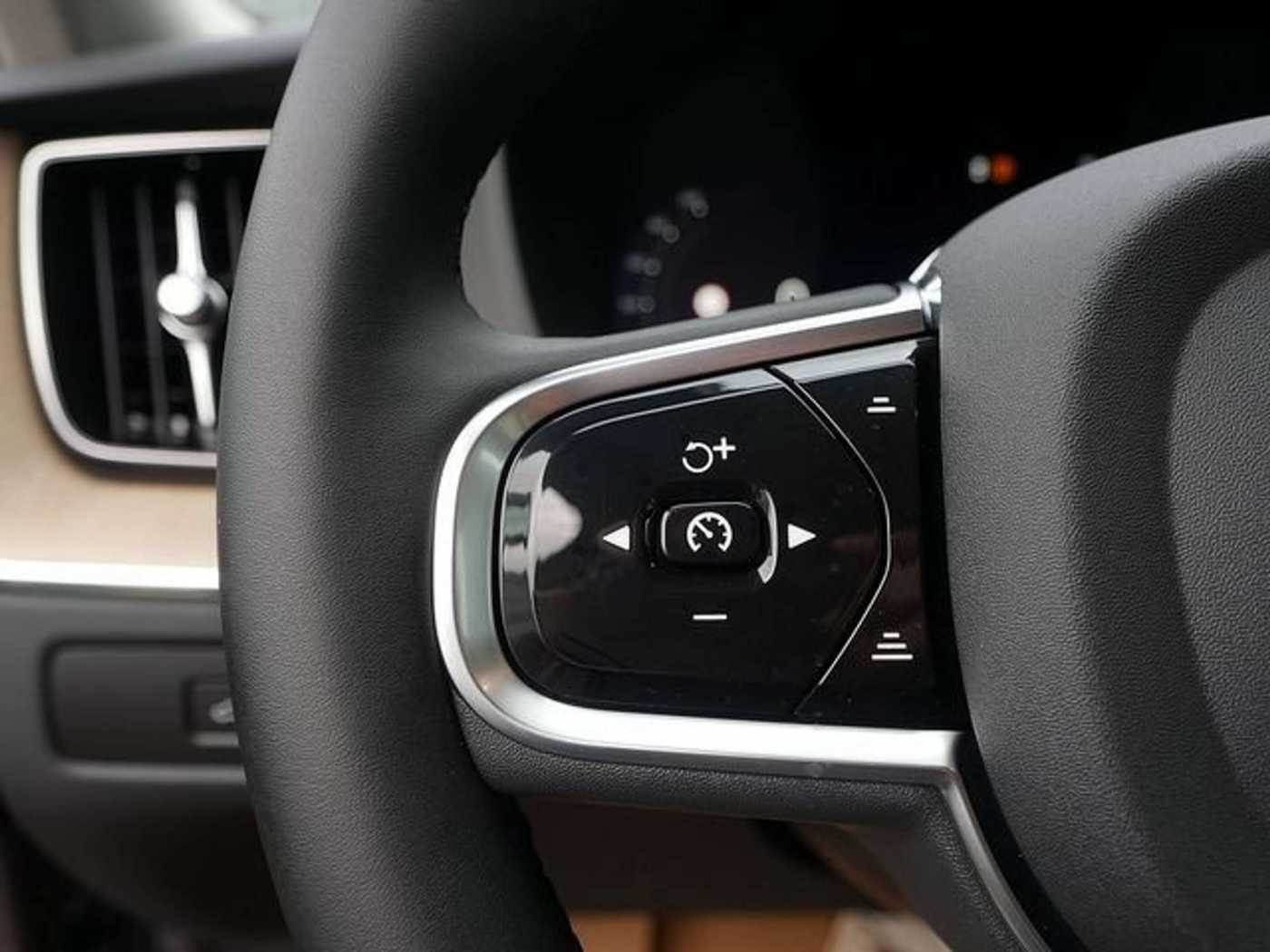 Volvo XC60 – Bild 29